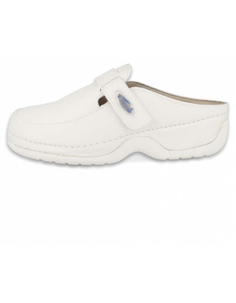 SANITARY COMFORT CLOGS, MASTER 2000 03 WHITE