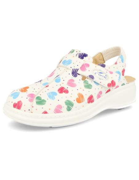 SANITARY CLOGS WITH STRAP, MASTER PLUS HEARTS