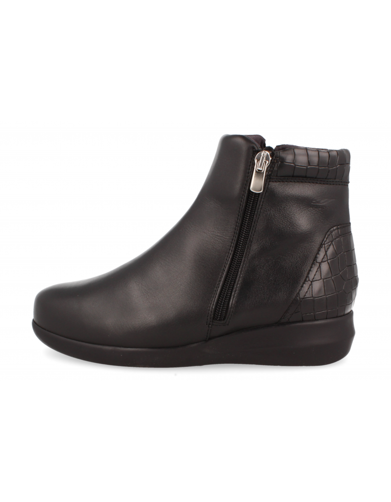 COMBA WOMEN BLACK 2023 LEATHER BOOTY, EXTRA-LARGE WIDTH