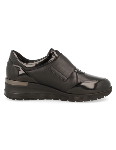 SINTRA, COMFORT SHOE WOMEN BLACK PATENT LEATHER, LARGUE WIDTH AND REMOVABLE INSOLE