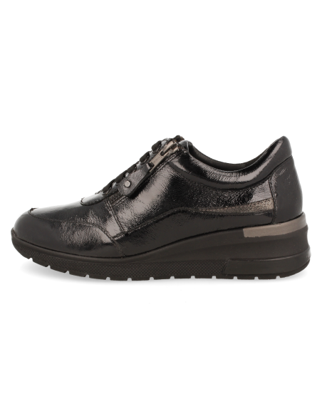 ZAPATO SEÑORA D'TORRES CON AJUSTE FACIL, SEUL NEGRO CHAROL, HORMA ANCHA PARA PIES DELICADOS.